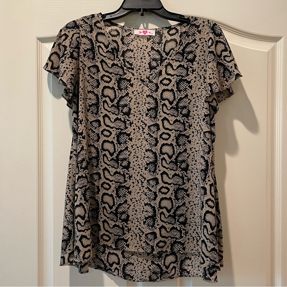 Buddy Love top